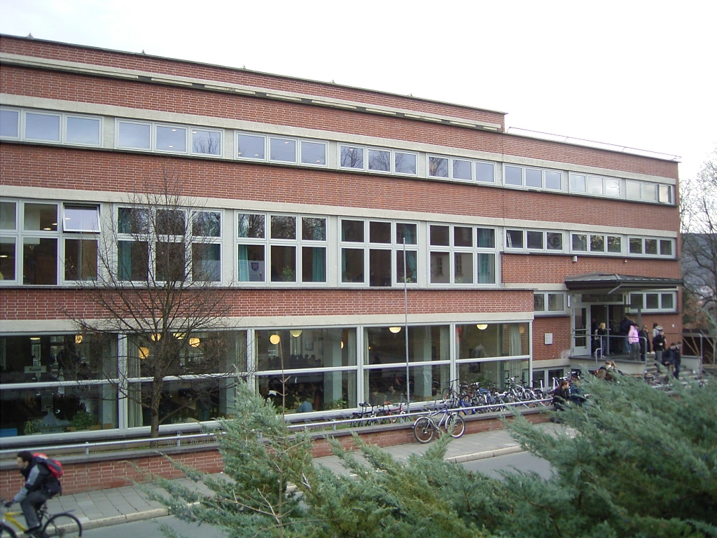 Theatergruppe c.t. spielt im Januar drei Mal in der Philo-Mensa