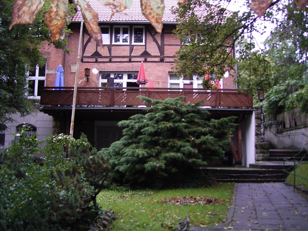 Podiumsdiskussion Neonazismus als \"Widerstand\"? 