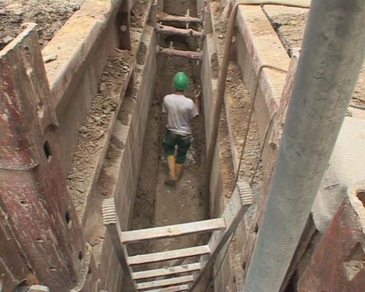 Neue Stromleitungen in der Ottogerd-Mühlmann-Straße