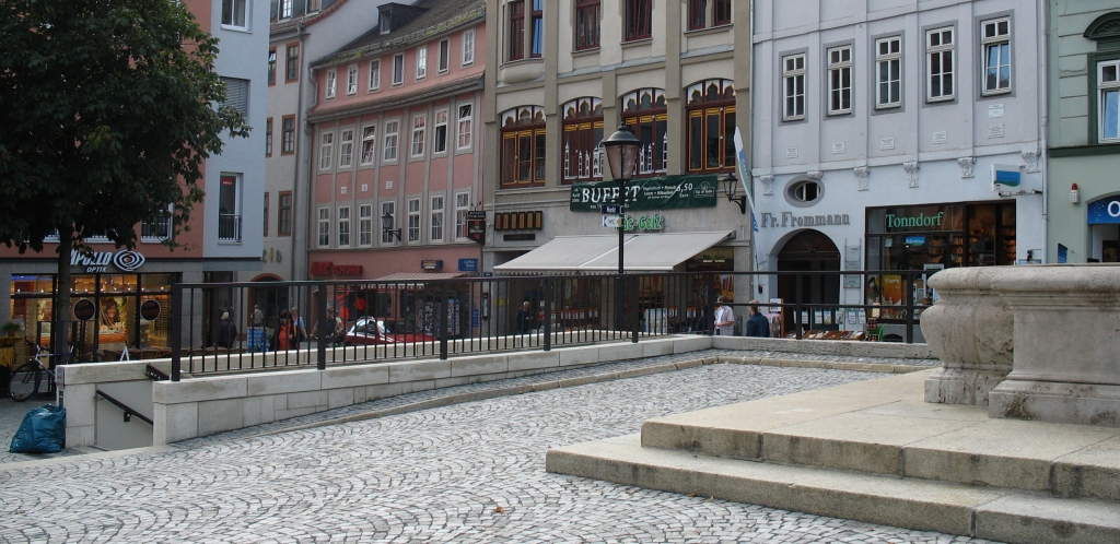 Toilette am Markt für einen Monat geschlossen
