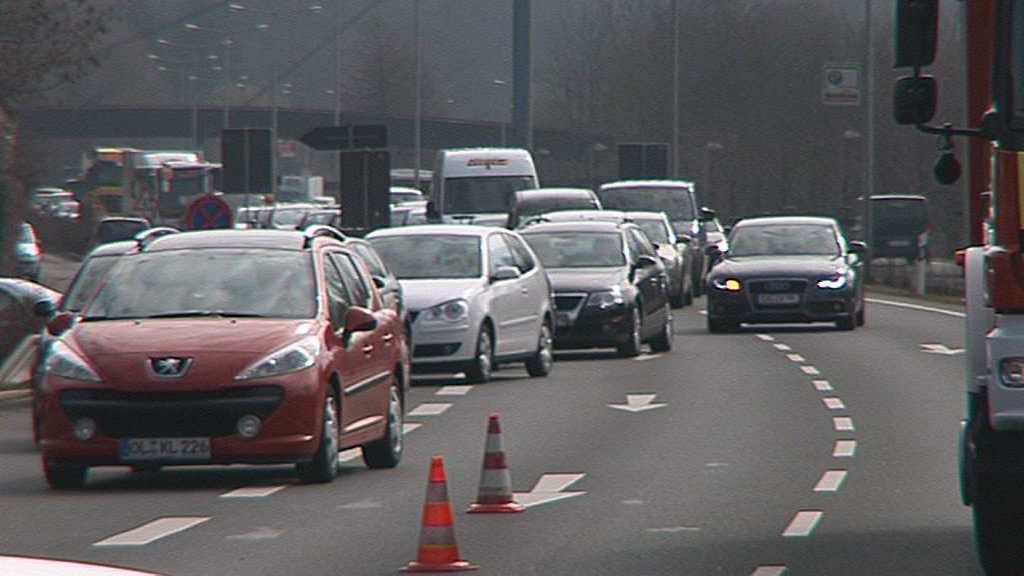 Kurzzeitige Umleitung am Hermsdorfer Kreuz