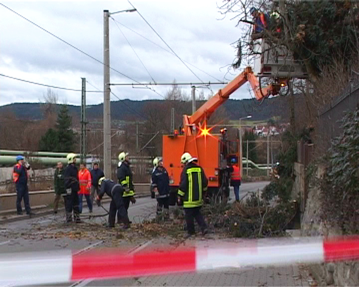 Auswirkungen des Sturmtiefs „Niklas“ auf Stromversorgung