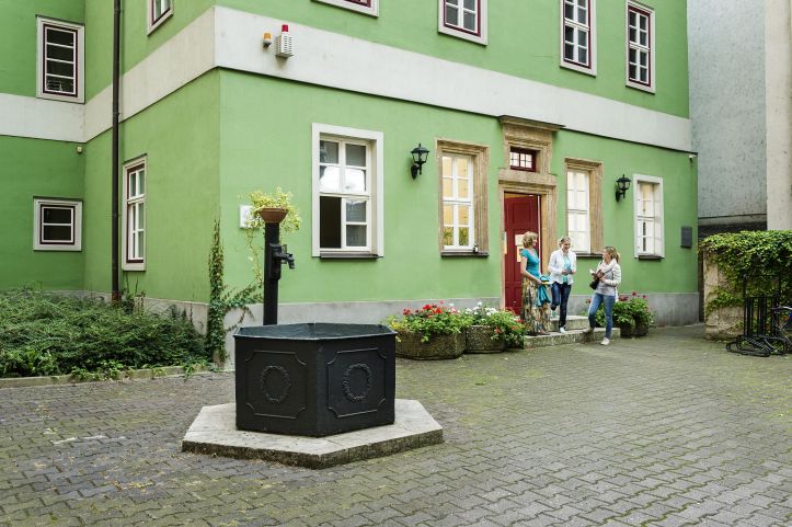 Gesprächsrunde im Romantikerhaus 