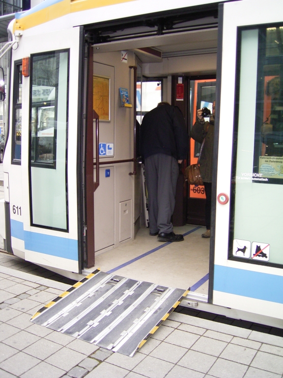 Nahverkehr bietet Mobilitätstraining an