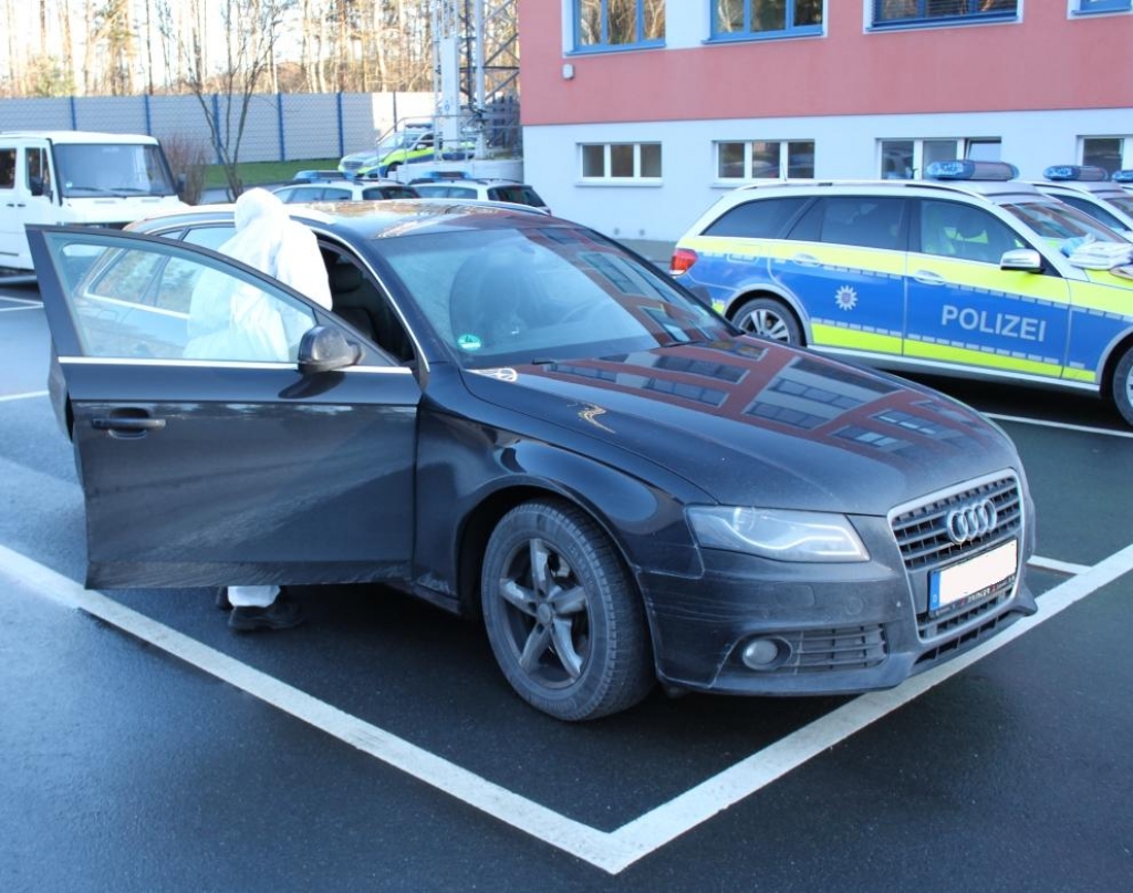 Polizei stellt geklauten Audi auf der A 4 sicher