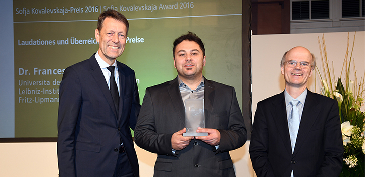 Hochdotierter Preis für Jenaer Alternsforscher