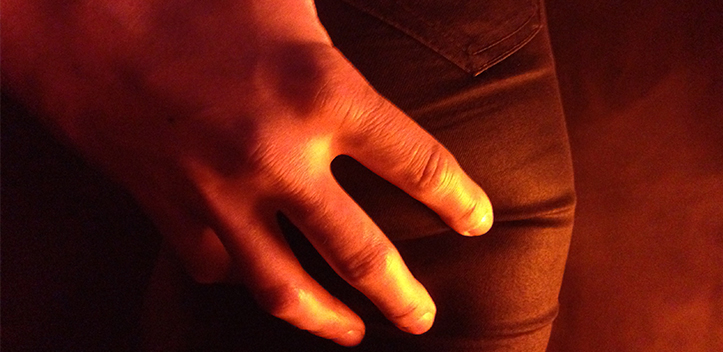 Junge Frauen beklagen sexuelle Übergriffe in Klubs