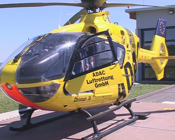 Rentner stürzt von Gerüst – Rettungsheli im Einsatz