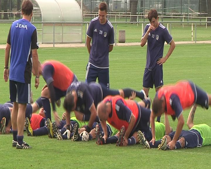 Spielerverpflichtungen: Der FCC holt zwei neue Spieler an die Saale