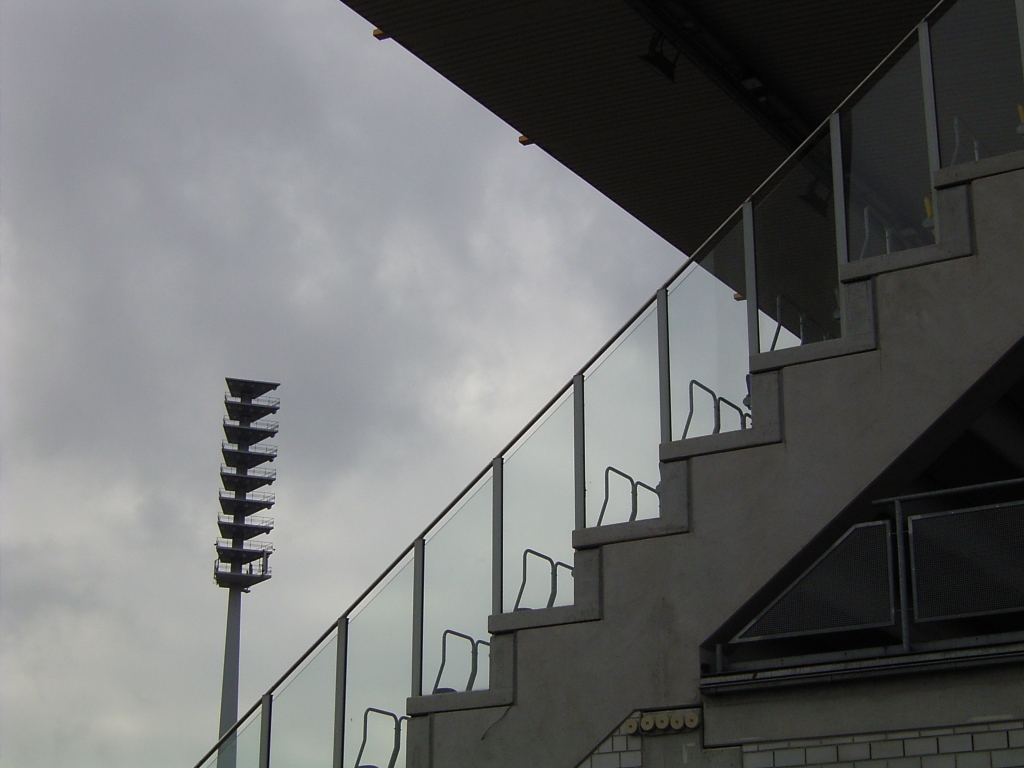 Bei FCC-Aufstieg:  Stadt will Flutlicht zur Verfügung stellen