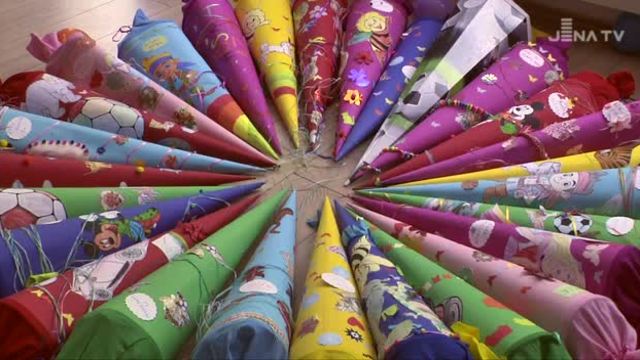 Spenden zum Schulstart: Bei der Jenaer Tafel wurden die ABC-Schützen beschenkt