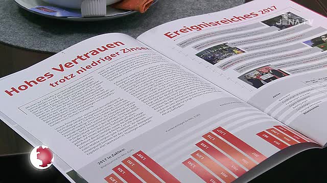 Blick in zwei Richtungen: Die Sparkasse zieht Bilanz und stellt sich auf neue Herausforderungen ein