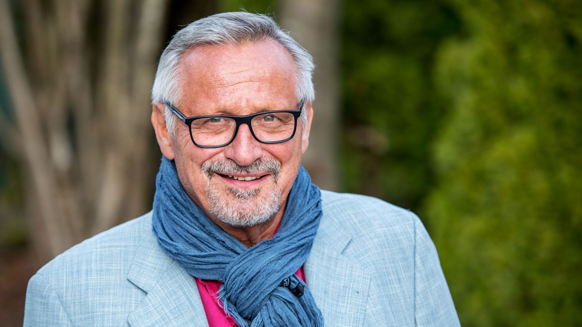 Konstantin Wecker macht mit seinen „Jubiläumskonzerten“ im Volkshaus Halt