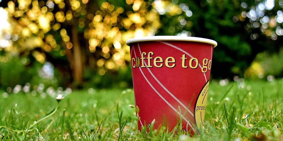 Oktober-Stadtrat lässt Coffee-to-go-Mehrwegsystem prüfen Oktober-Stadtrat lässt Coffee-to-go-Mehrwegsystem prüfen