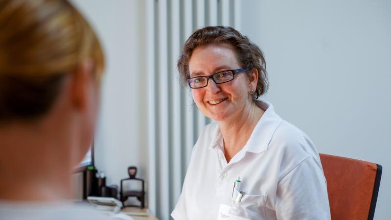 Jenaer Geburtsmediziner wollen Risikoschwangeren mit PETN helfen