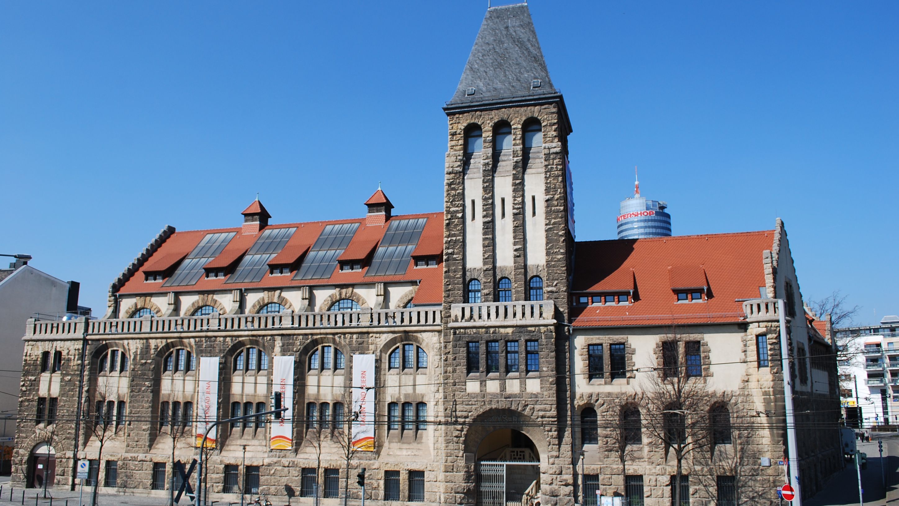 Jenaer Schulmesse im Volksbad