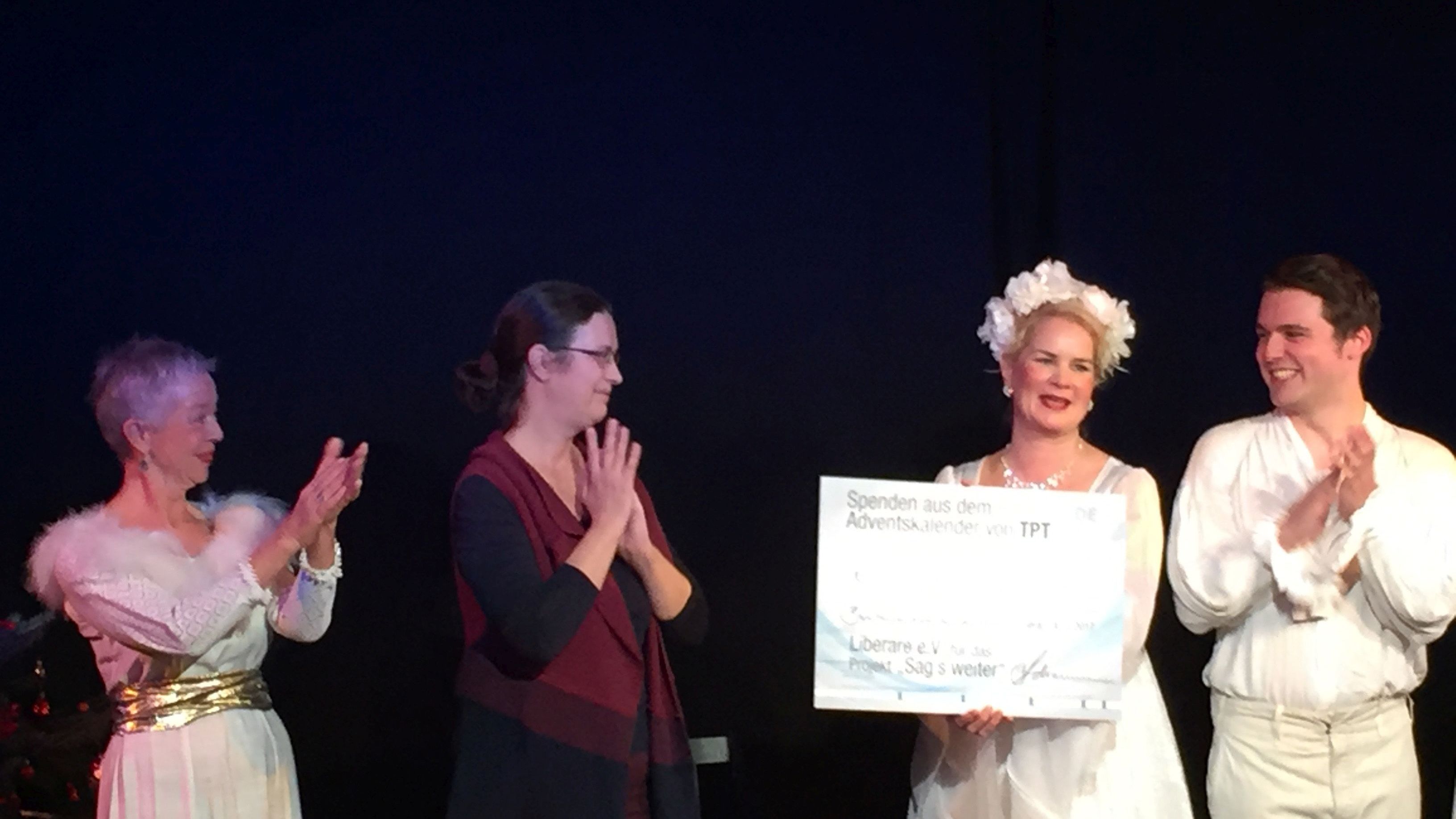 Engel sammelten für LIBERARE e.V.