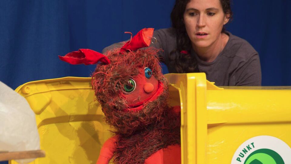 Im Volksbad müllmonstert es…