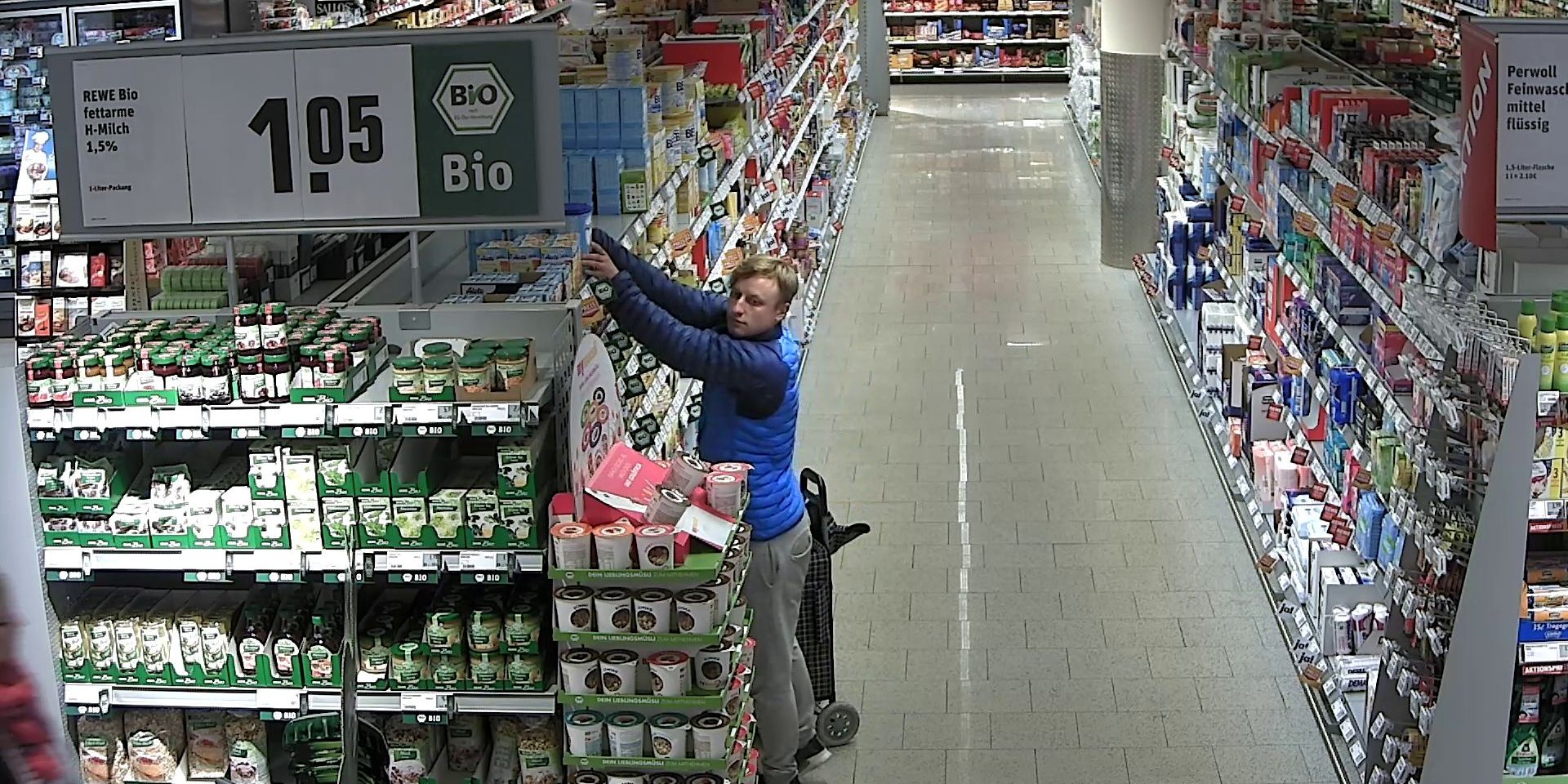 Diebestour durch Jena - wer erkennt diese beiden Männer?