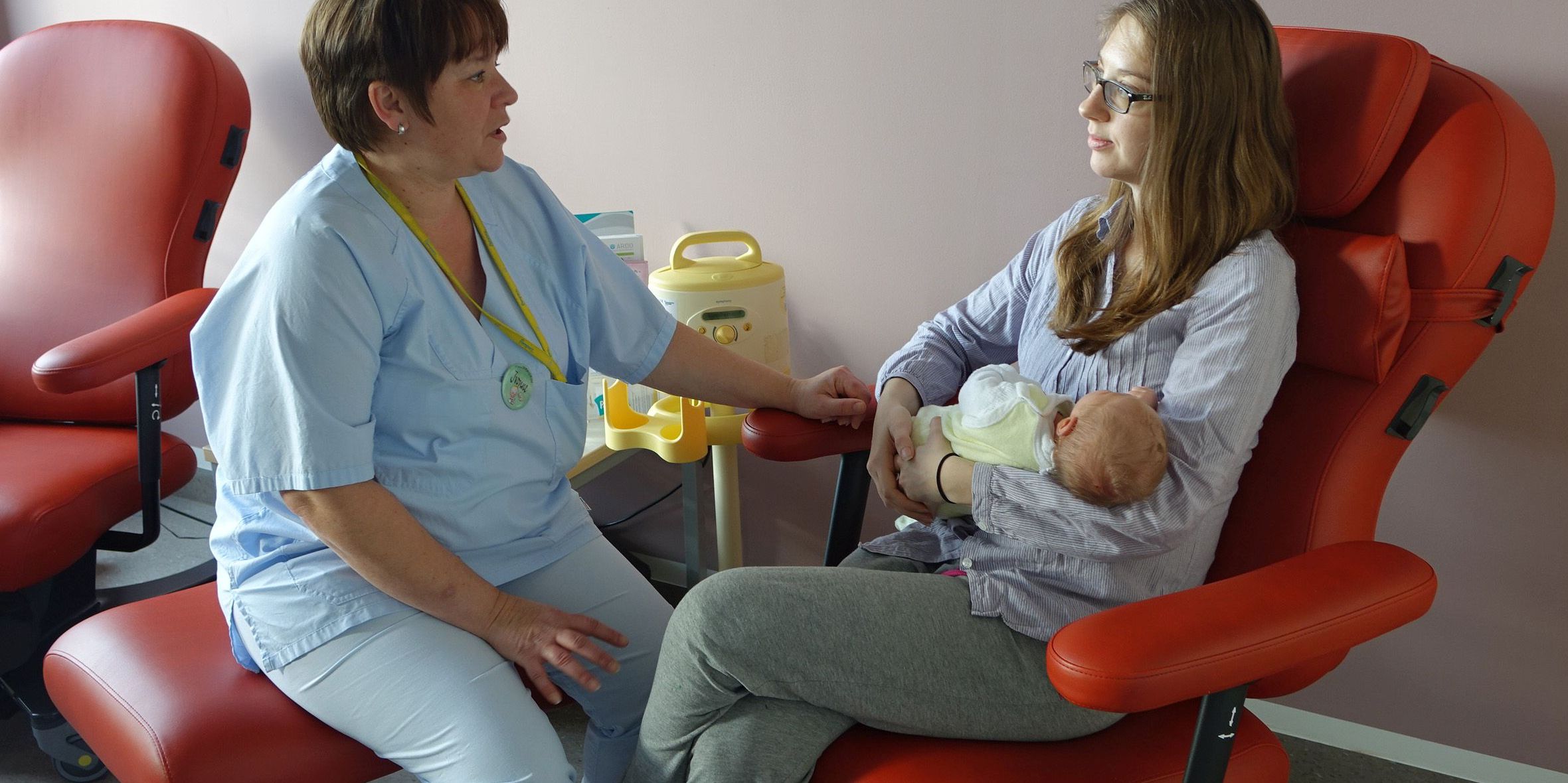 Erfahrungen im Stillcafé austauschen