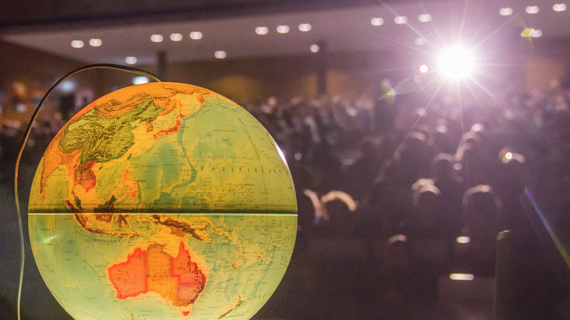 Lichtbildarena lockt am Wochenende mit Afrika, Tibet und Schottland