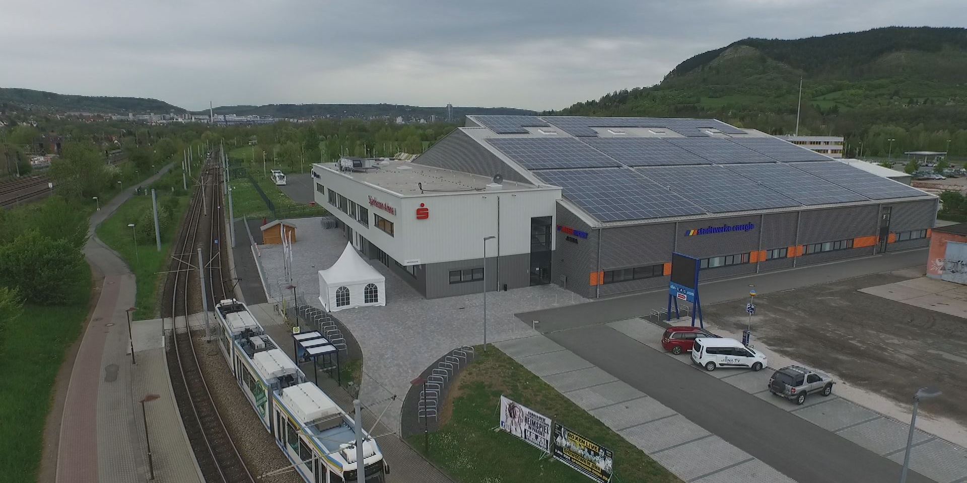 Frisurenmode wird präsentiert Frisurenmode wird präsentiert