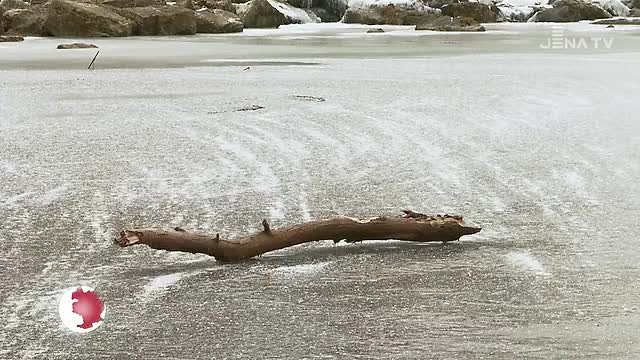 Saale vereist: Das Hoch „Hartmut“ sorgt für klirrende Kälte und Naturschauspiele