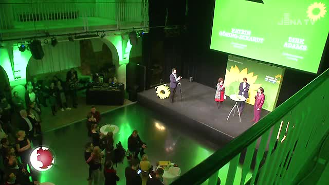 Grüne beim Jahresempfang: Oberbürgermeister-Kandidat Denis Peisker brachte sich in Stellung