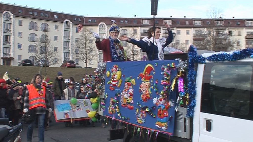 Rosenmontag: Faschingsumzug in Winzerla