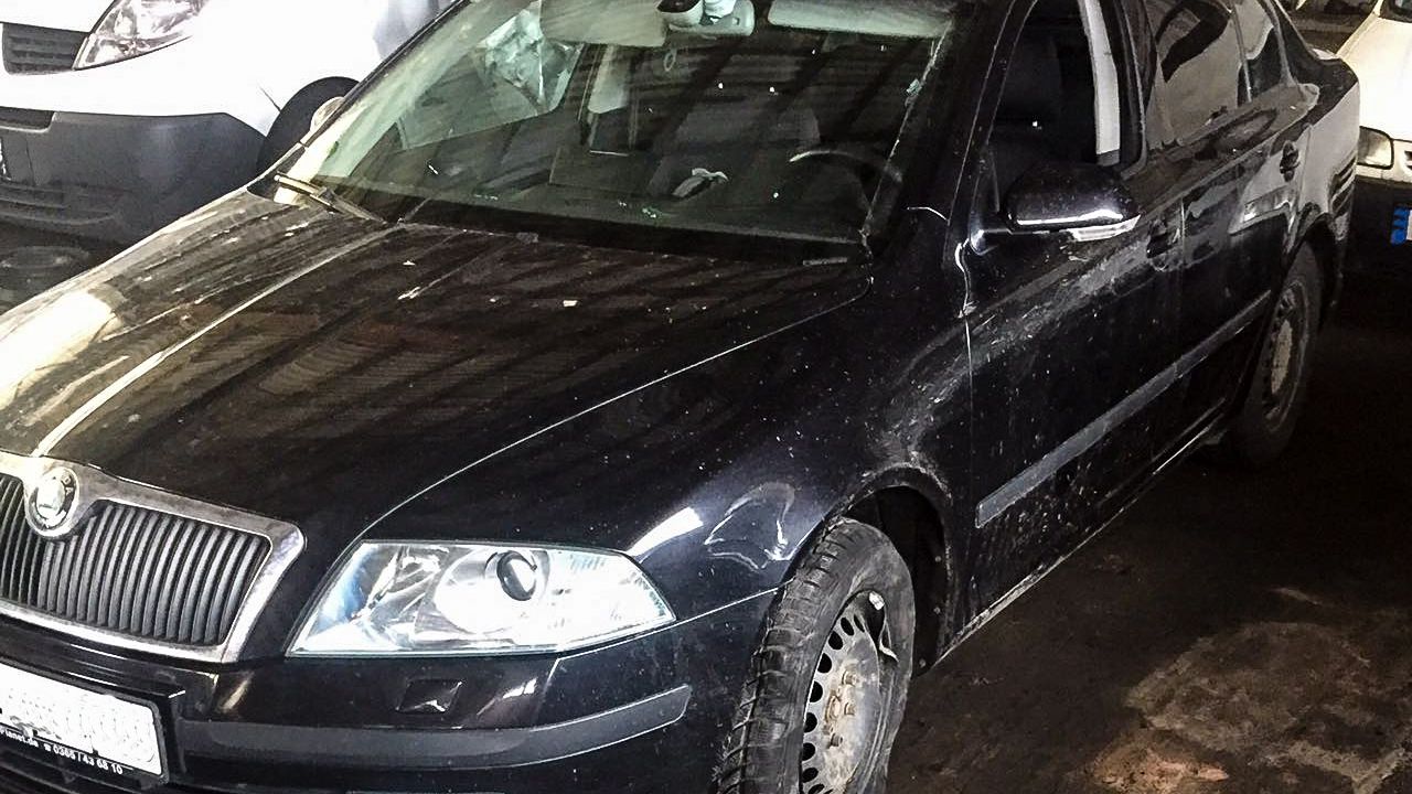 Flucht nach Autoklau und Diebstahl