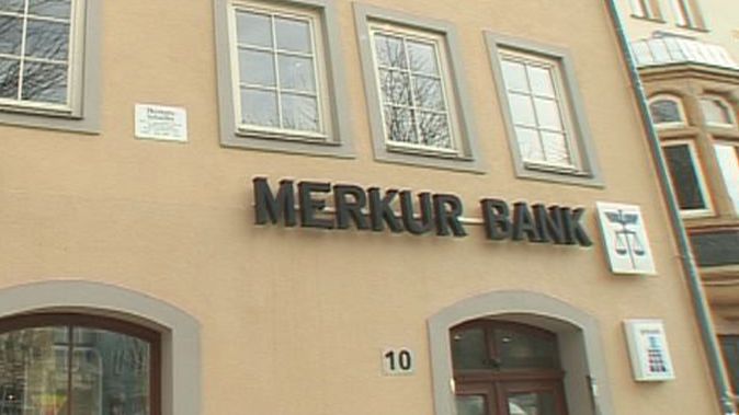 MERKUR BANK wächst 
