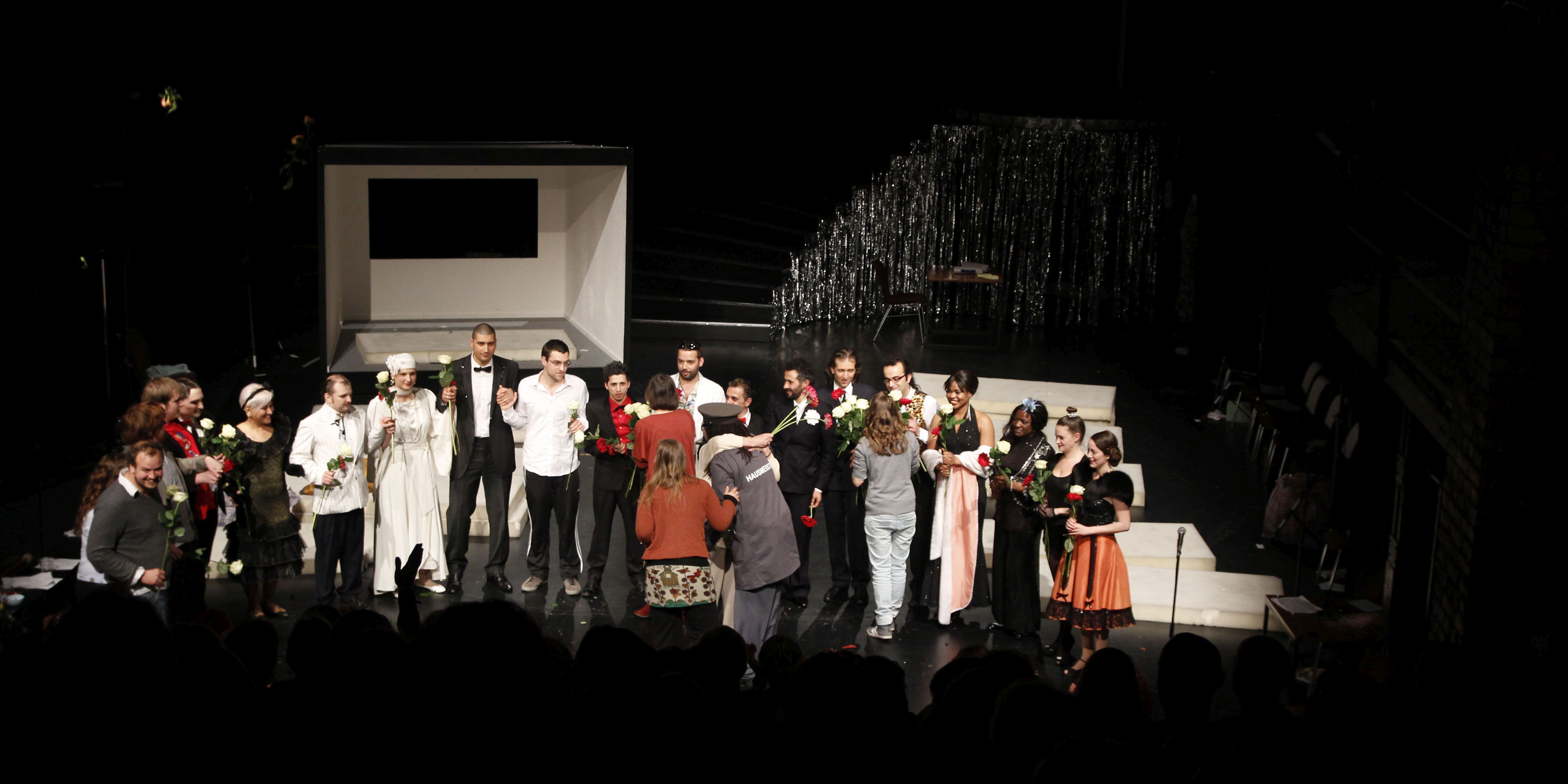 Einladung ins Theaterhaus