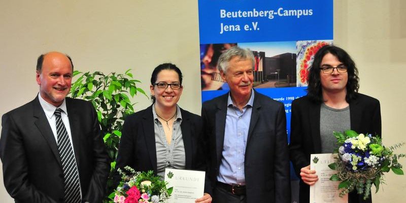 Mit Wissenschaftspreisen ausgezeichnet