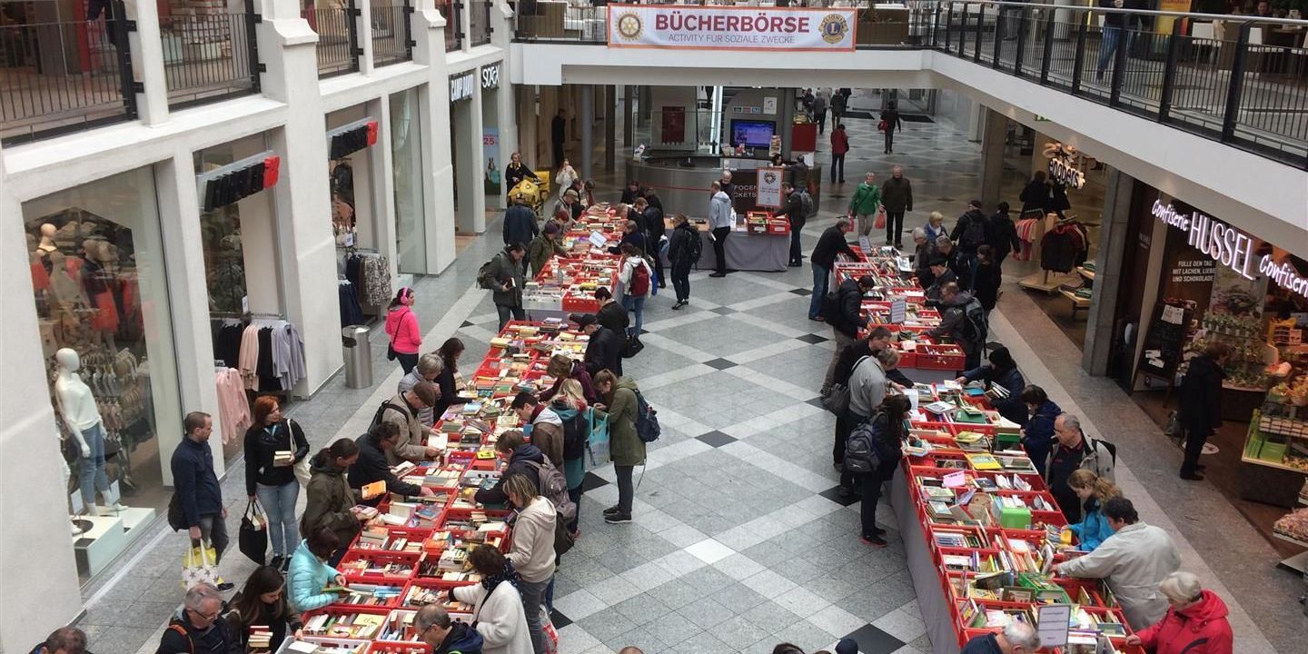 Bücherbörse in der Goethe Galerie Bücherbörse in der Goethe Galerie