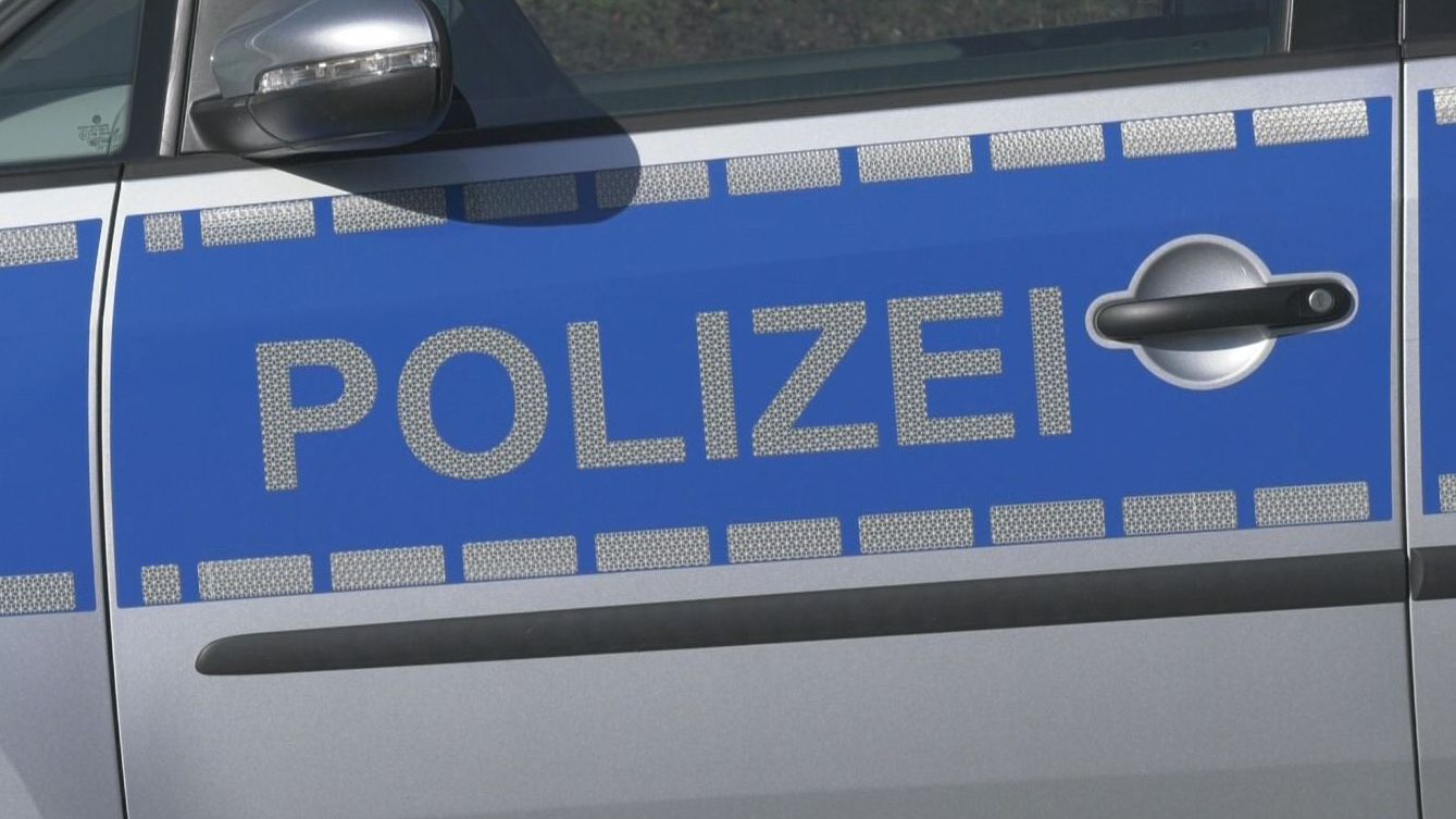 Fahrzeuge von Jugendlichen beschädigt