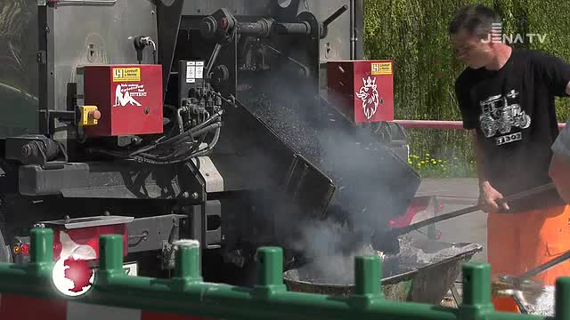 Baustelle: An der Paradiesbrücke werden die Gleisarbeiten am Freitag beendet