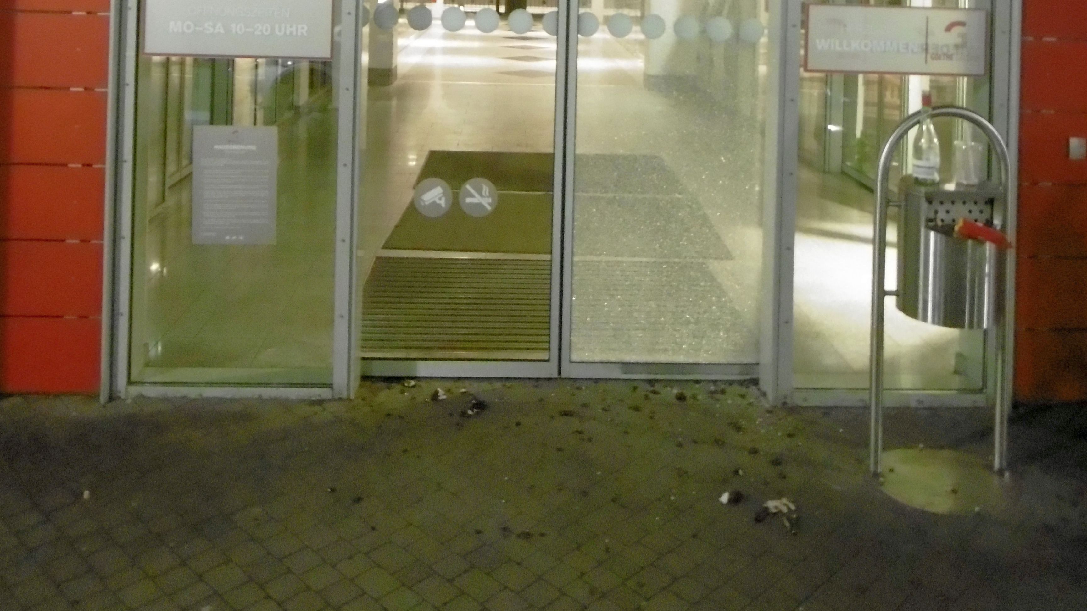 Scheibe eingeschlagen