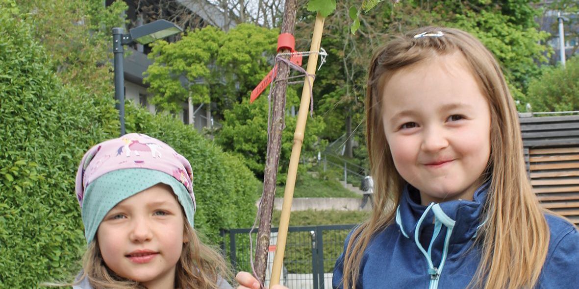 Pflanzprojekt „Ein Kind – Ein Baum“ Pflanzprojekt „Ein Kind – Ein Baum“