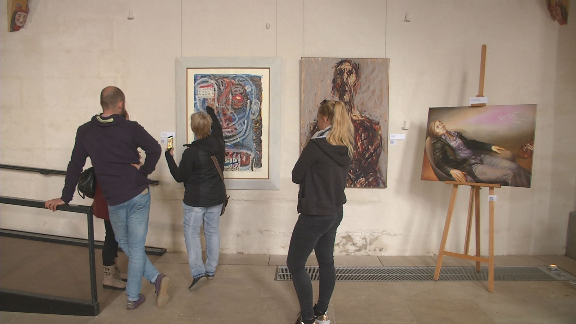 Bilderschau: In der Stadtkirche werden Schätze aus dem Magazin der Kunstsammlung präsentiert  