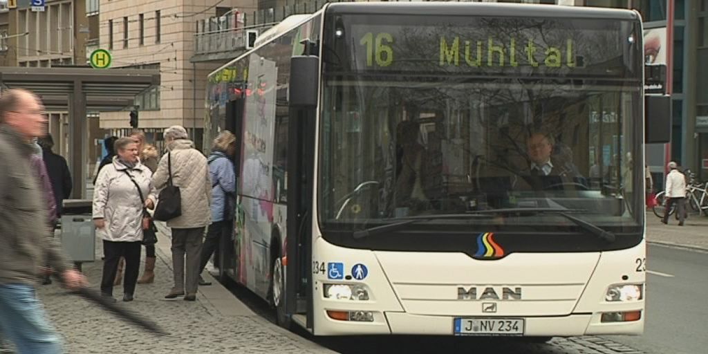Umleitung für die Linie 16 im Ziegenhainer Tal