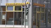 Zeit der Veränderung: Ehemalige Kunden der Dresdner Bank nutzen seit heute die Filiale der Commerzbank