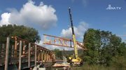Große Geräte im Einsatz: Die Bauarbeiten an der Kunitzer Hausbrücke machen große Fortschritte