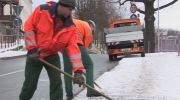 Streusalz im Winterdienst: so wenig wie möglich