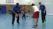 Schooltour: Schüler der Leonardo-Schule erlernten das ABC des Basketballsports