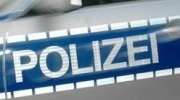 Unbekannter raubte Pizzaboten aus