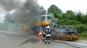 Lkw in Flammen auf der A9 