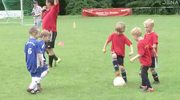 Kleine Kickermeister am Ball: In Isserstedt wurde ein Kita-Turnier ausgetragen