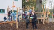 Neugestalteter Spielplatz in Otto-Dix-Schule übergeben
