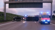 Schwerer Lkw-Unfall auf der BAB 9 mit Schwerverletzten und hohem Sachschaden