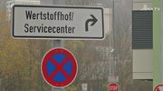 Wertstoffhof gut genutzt: In der Löbstedter Straße wird die Geduld der Verkehrsteilnehmer regelmäßig auf die Probe geste